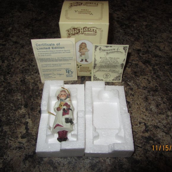 💰 3/$25.00 Authentic Jan Hagara Collectible Limited Edition Nikki Ornament NIB - Picture 7 of 9